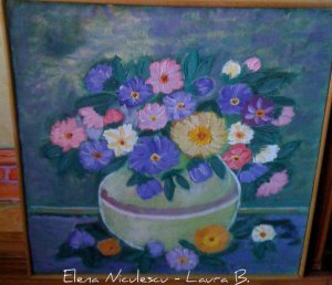 tablou flori de toamna in vaza alba